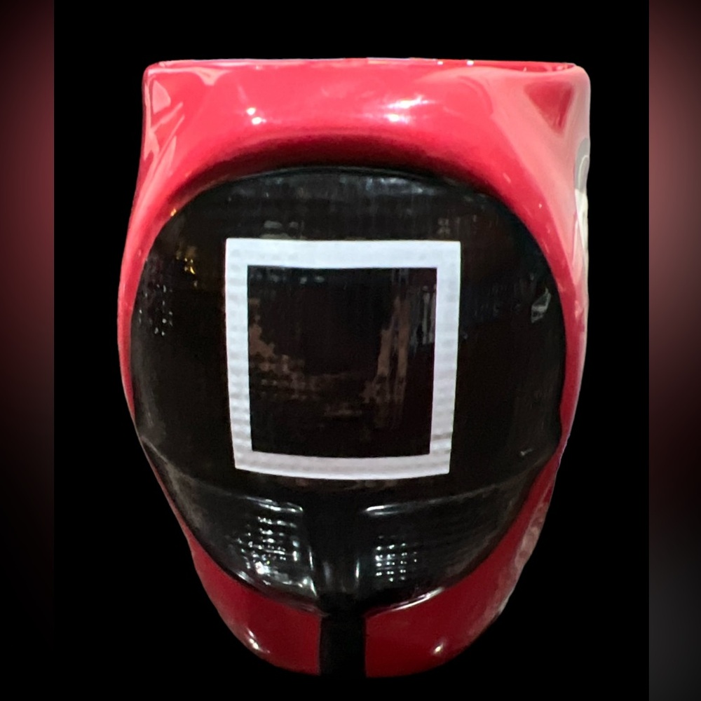 Netflix Squid Game Square Red Guard Shapped Mug 18 oz New